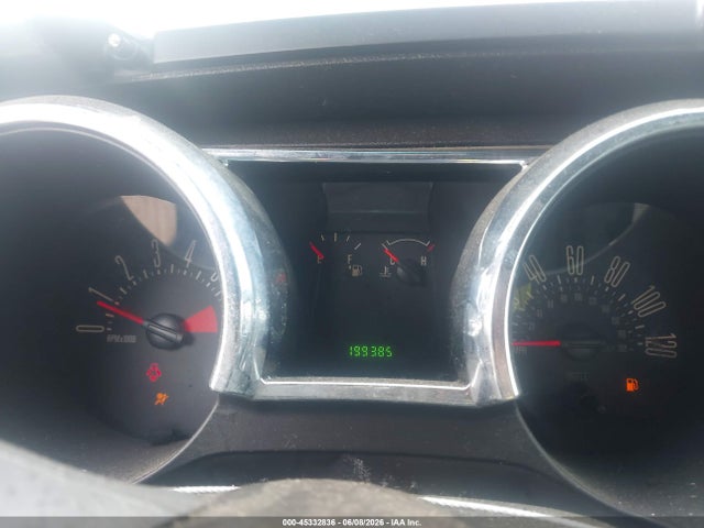 Ford Mustang V6 Premium