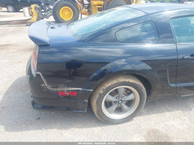 Ford Mustang V6 Premium