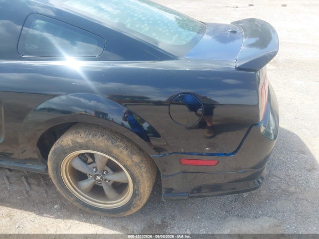 Ford Mustang V6 Premium