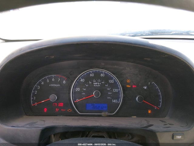 Hyundai ELANTRA Blue