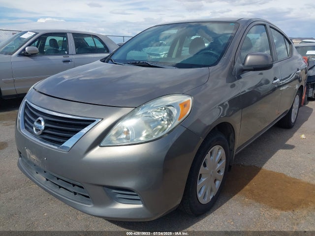 Nissan Versa 1.6 Sv