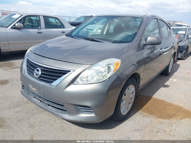 Nissan Versa 1.6 Sv
