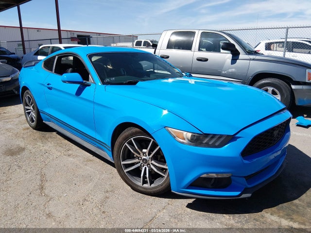 Salvage Ford Mustang Image