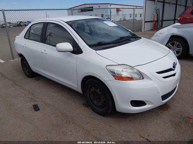 Salvage Toyota Yaris Image