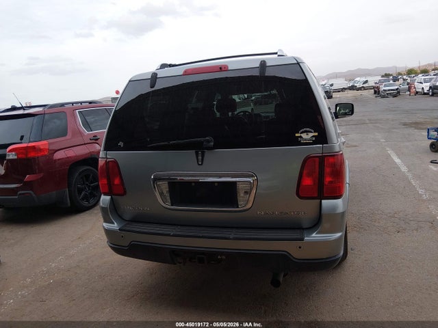 Lincoln Navigator
