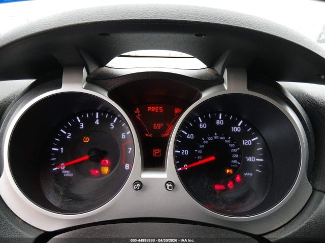 Nissan JUKE S