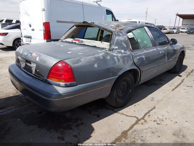 Ford Crown Victoria