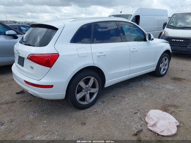 Audi Q5 2.0t Premium