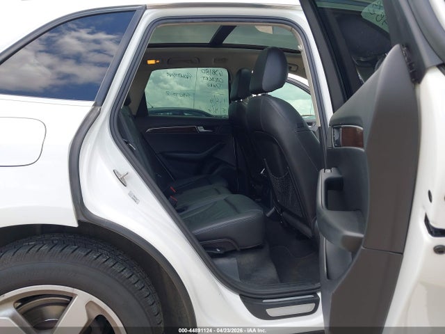 Audi Q5 2.0t Premium