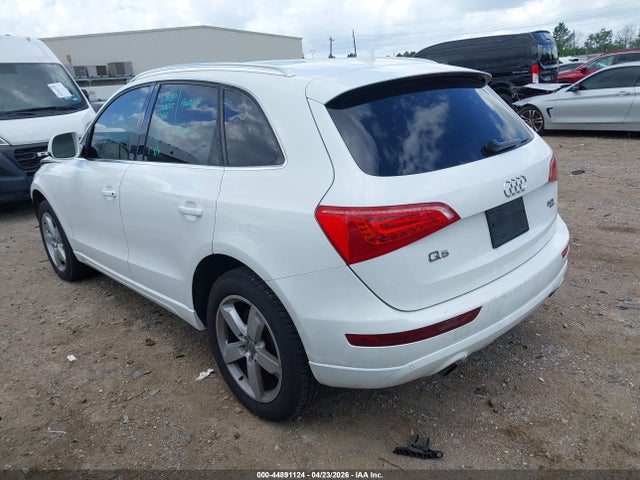 Audi Q5 2.0t Premium