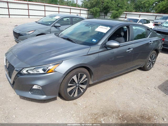 Nissan Altima Sv Fwd