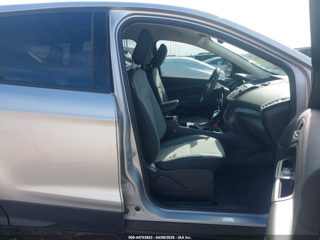 Ford Escape S