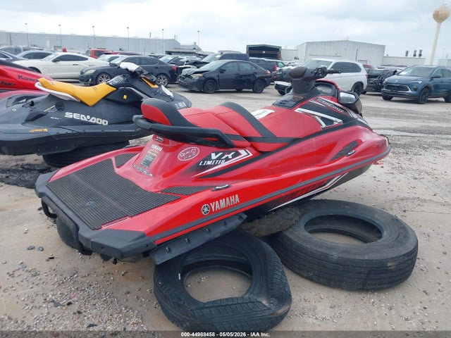 Yamaha Waverunner