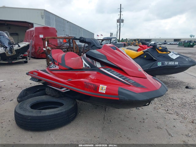 Salvage Yamaha Waverunner Image