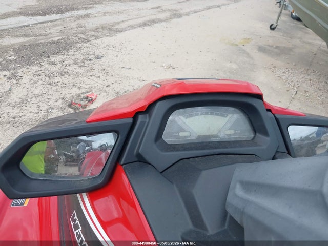 Yamaha Waverunner