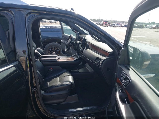 Lincoln Navigator Reserve