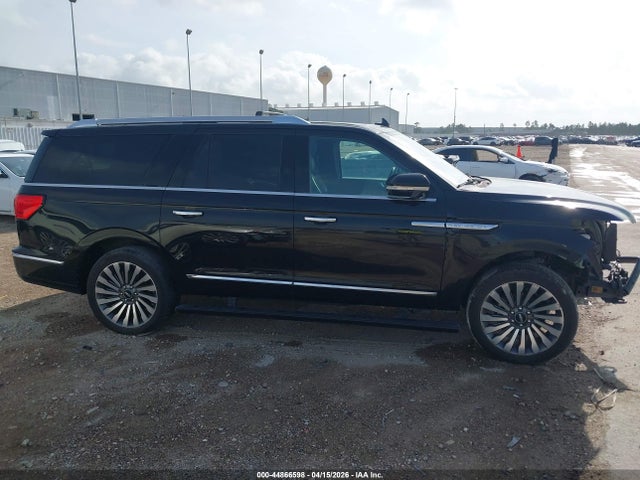 Lincoln Navigator Reserve