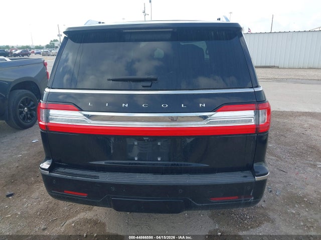 Lincoln Navigator Reserve