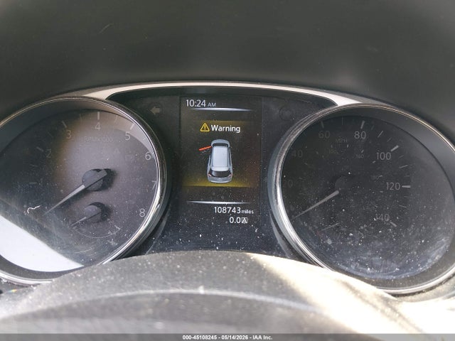 Nissan Rogue S