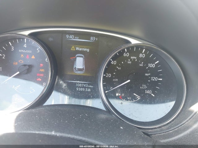 Nissan Rogue S