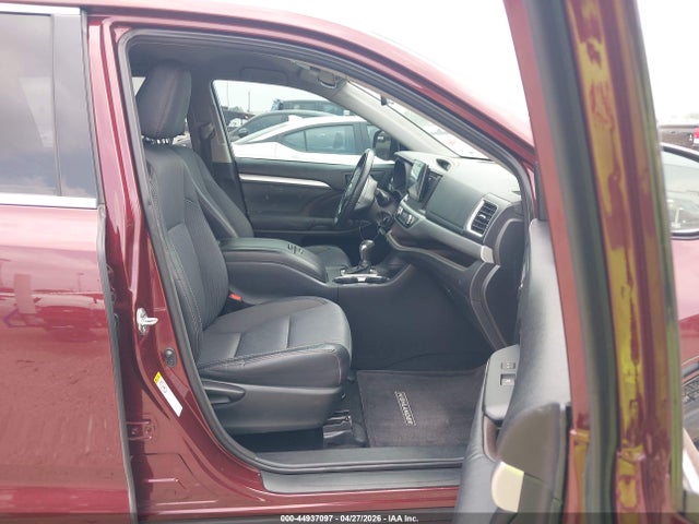 Toyota Highlander Le Plus V6