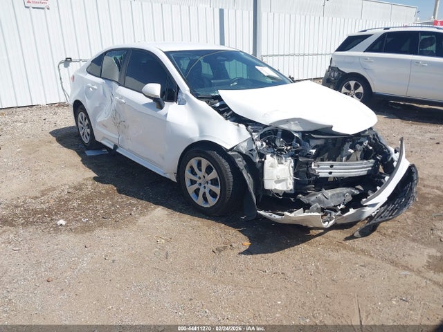 Salvage Toyota Corolla Image