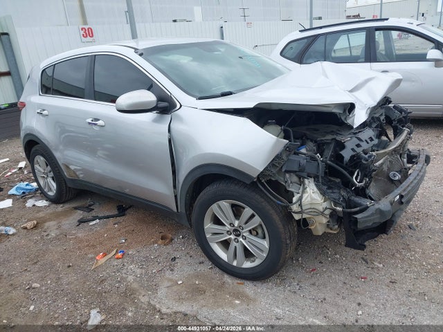 Salvage Kia Sportage Image