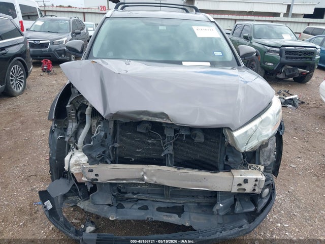 Toyota Highlander Xle V6