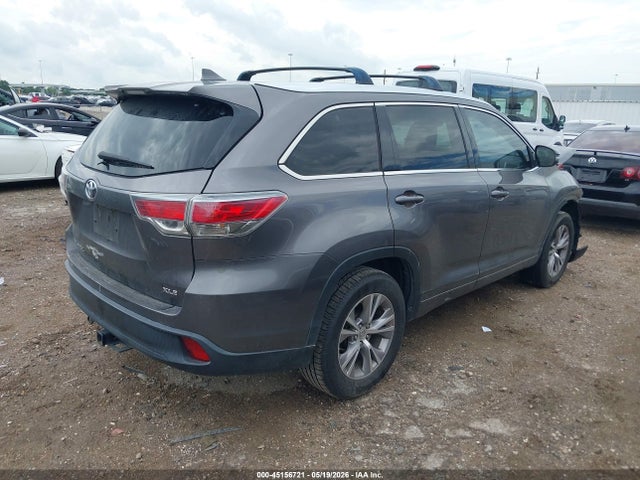 Toyota Highlander Xle V6