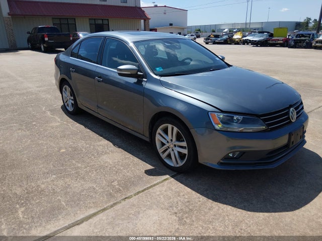 Salvage Volkswagen Jetta Image