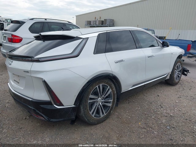 Cadillac LYRIQ