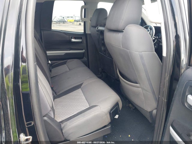 Toyota Tundra Sr5 5.7l V8