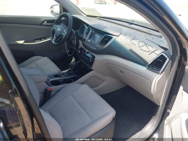 Hyundai TUCSON Se