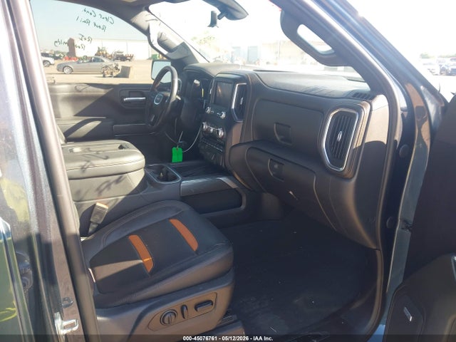 GMC Sierra 1500 4wd  Short Box At4