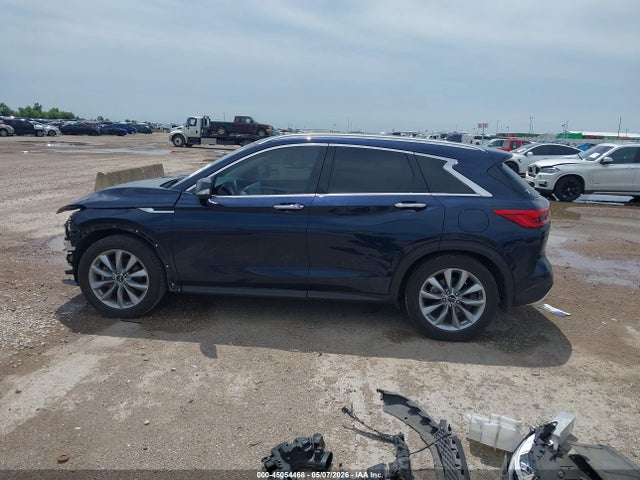INFINITI Qx Luxe