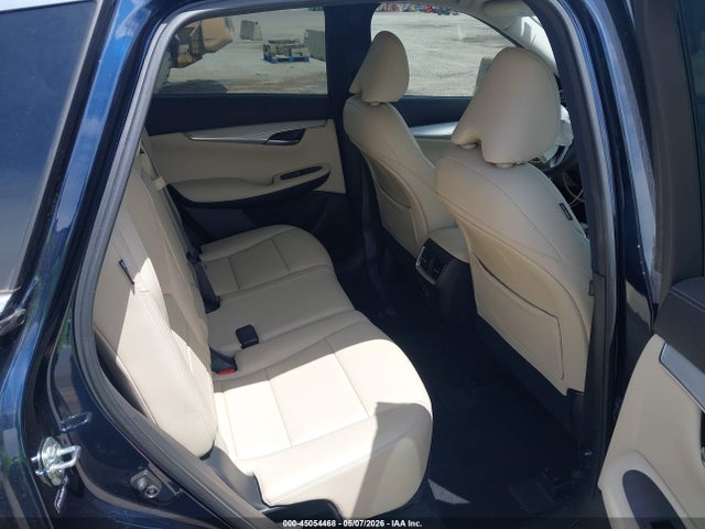 INFINITI Qx Luxe