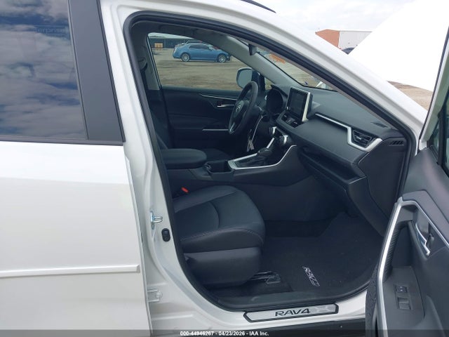 Toyota RAV4 Xle Premium