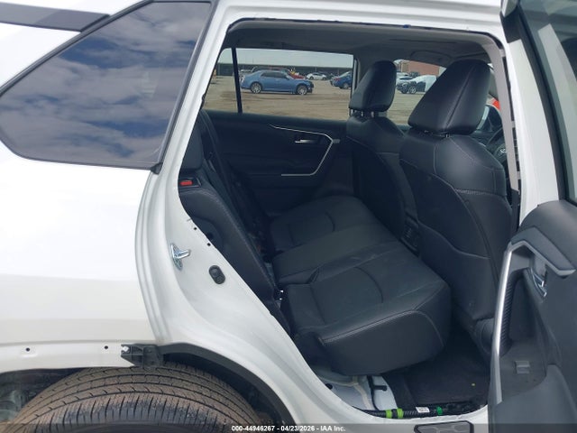Toyota RAV4 Xle Premium