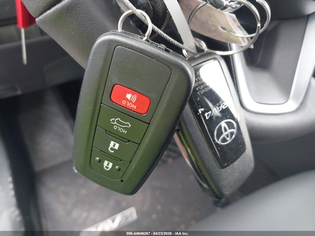 Toyota RAV4 Xle Premium