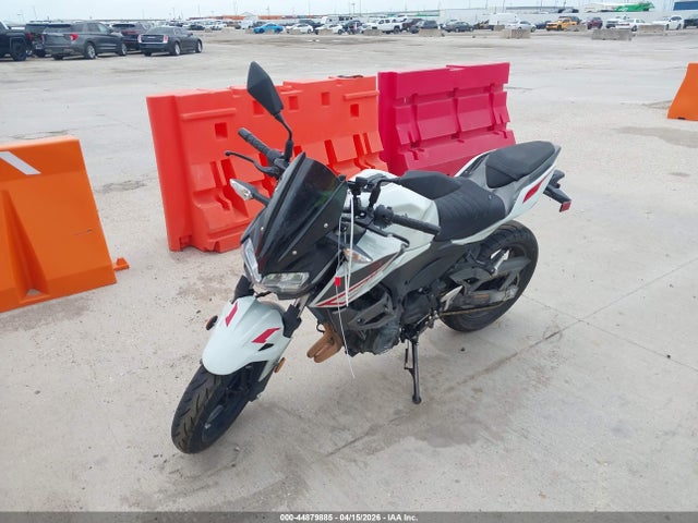 Kawasaki Er400 D