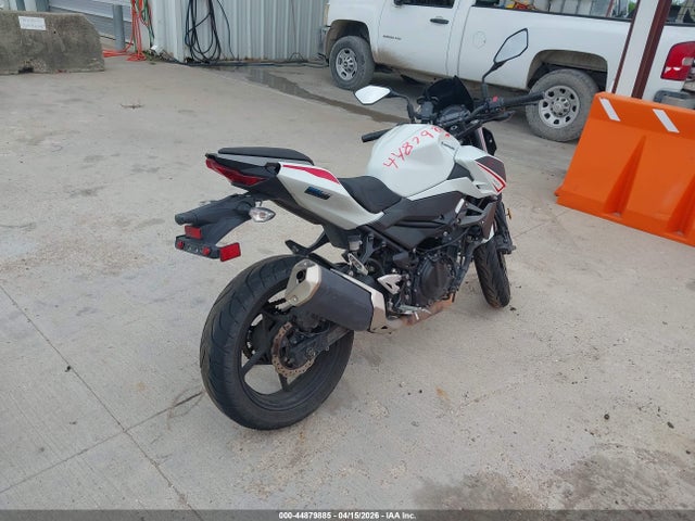 Kawasaki Er400 D