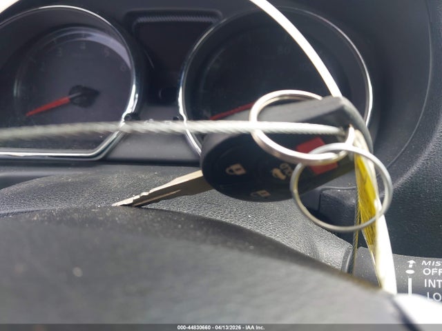 Nissan Versa 1.6 Sv