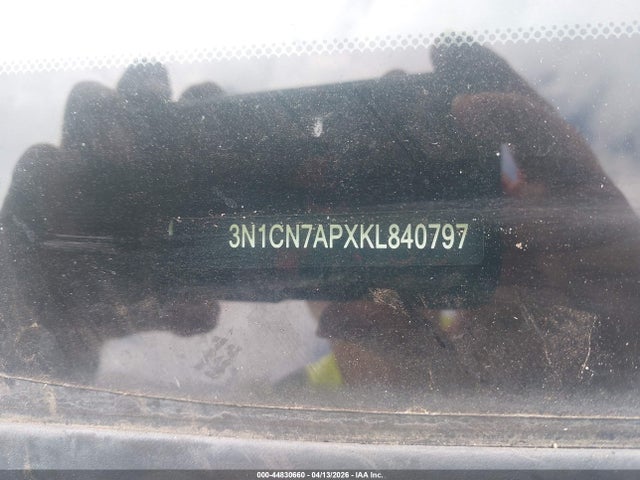 Nissan Versa 1.6 Sv