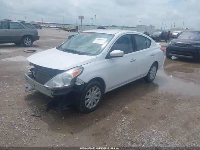 Nissan Versa 1.6 Sv
