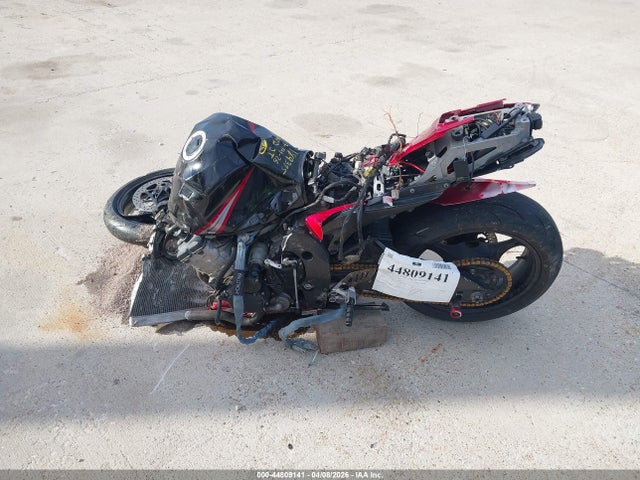 Suzuki Gsx-r600