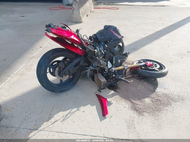 Suzuki Gsx-r600