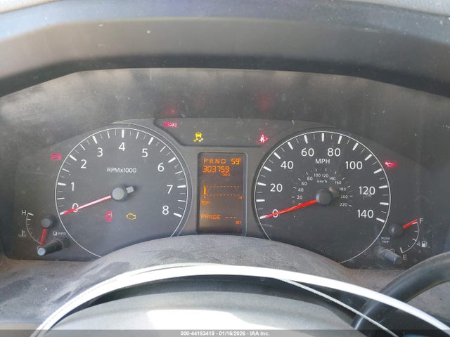 Nissan Nv S V6