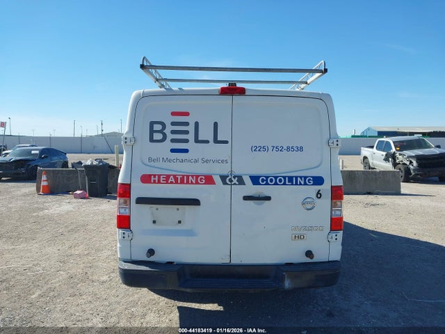 Nissan Nv S V6