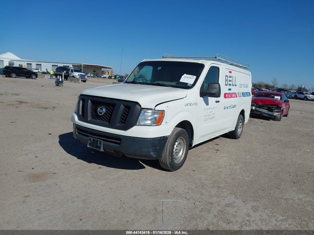 Nissan Nv S V6