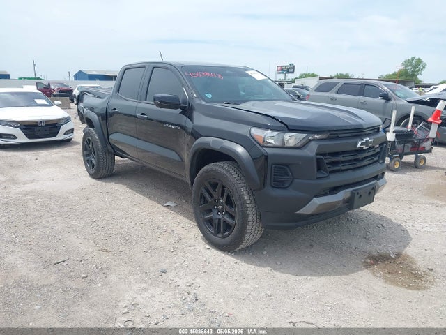Salvage Chevrolet Colorado Image